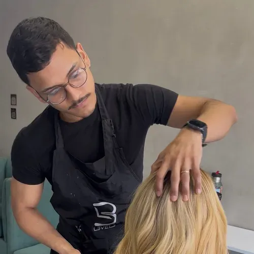 Jesús Cordova Hair